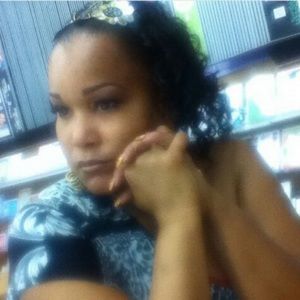 Meet your Posher, Angienette